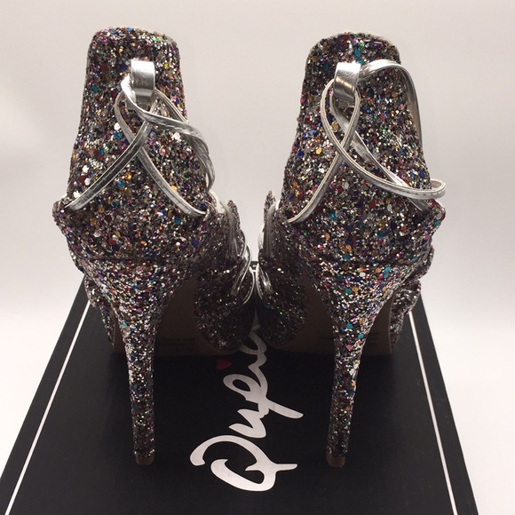 Qupid Woman’s Silver Multi Glitter Open Toe High Heels Size 7 - Picture 8 of 13